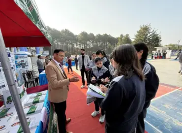 हिम एकेडमी के करिअर फेस्ट में बाहरा विवि का उत्कृष्ट प्रदर्शन