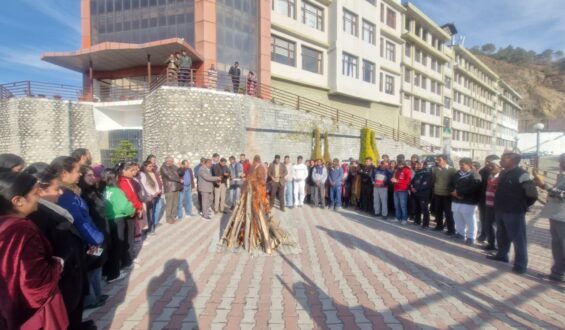 Bahra University Celebrates Lohri with Traditional Fervor and Campus Harmony Waknaghat, Solan: