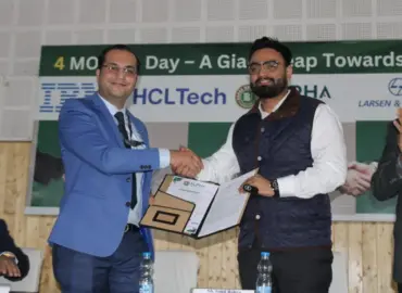 बाहरा विश्वविद्यालय ने उद्योग-अकादमिक को मजबूत करने के लिए एक साथ 4 एमओयू साइन किए,