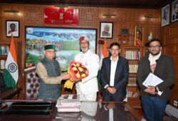 बाहरा विश्वविद्यालय के कुलपति प्रो. कृष्णकान्त दवे ने राज्यपाल से की शिष्टाचार भेंटबाहरा विश्वविद्यालय के माननीय कुलपति प्रो. कृष्णकान्त दवे ने हिमाचल प्रदेश के माननीय राज्यपाल श्री शिव प्रताप शुक्ल जी से लोकभवन में शिष्टाचार भेंट की