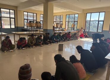 गुप्त नवरात्रि के अवसर पर बाहरा विश्वविद्यालय में भंडारे का आयोजन