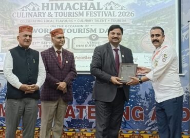 Bahra University Faculty Dr. Vaibhav Verma Recognised in Limca Book of Records for  participating in making of 451 Varieties of Siddu .
